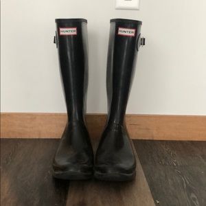 Hunter Boots (black)
